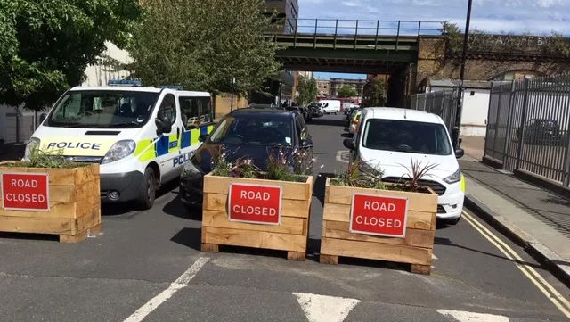 Kennington road blocks